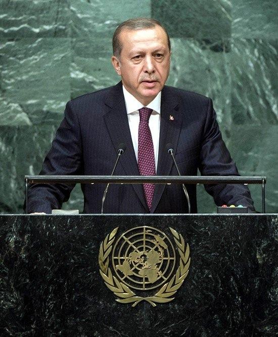 <p>İşte bu sebeple, ‘Dünya 5’ten büyüktür’ gerçeğini her fırsatta uluslararası kamuoyuna hatırlatıyoruz” dedi.</p>