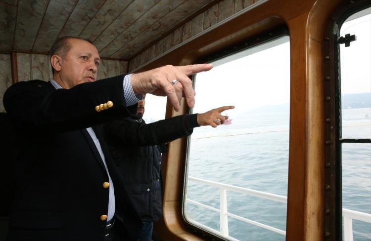 <p>Cumhurbaşkanı Recep Tayyip Erdoğan, İstanbul'da balıkçılarla ava çıktı.</p>

<p> </p>

<ul>
</ul>

<ul>
</ul>
