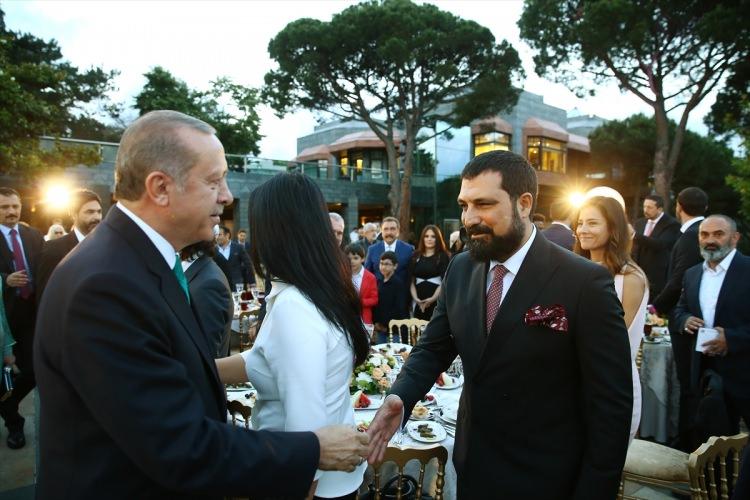 <p>Bülent İnal- Özlem Conker</p>
