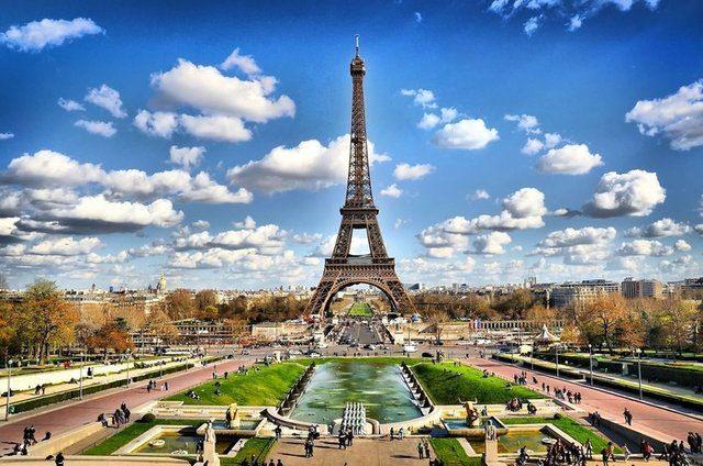 <p>5- Paris, Fransa</p>

<p>2013 ziyaretçi sayısı: 15,271.9</p>

<p>2014 ziyaretçi sayısı: 14,981.7</p>
