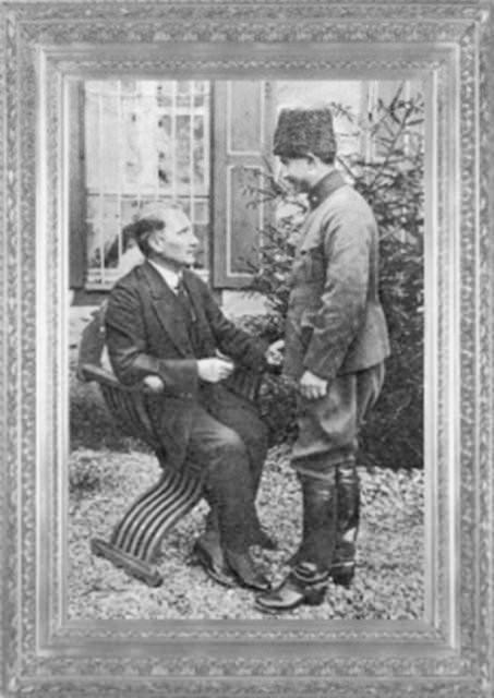 Mustafa Kemal, İsmet Paşa ile Çankaya'da (1921)