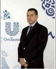<p>10. Mehmet Altınok Grubu/Şirketi: Unilever Bilgi: Şirketin en büyük pazarlarından biri olan Çin'de operasyondan sorumlu başkan olarak görev yapıyor. 15 bin kişilik bir takımı yöneten Altınok, Unilever’in ilk 100 yöneticisi arasında</p>