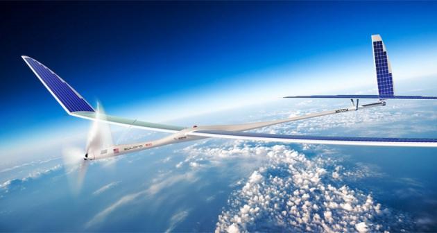 <p>Titan Aerospace, hiç yere inmeden beş sene boyunca 20 km yükseklikte uçabilen ve enerjisini güneşten alan drone'lar üretiyor.</p>