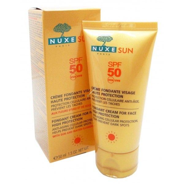 <p><strong>1. Nuxe Sun Creme Visage SPF 50 Yüz Kremi</strong></p>

<p>Nuxe markasının bu güneş kremi cildi güneşin zararlı etkilerinden korurken oluşan lekeler için de etkilidir.</p>
