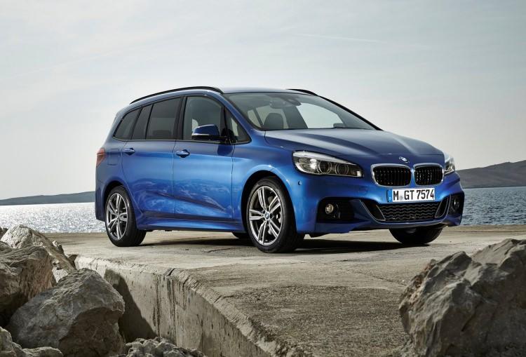 <p>BMW 216d Active Tourer<br />
<br />
2017 çıkışlı başlangıç fiyatı: 175.100 TL<br />
2016 çıkışlı başlangıç fiyatı: 164.900 TL</p>