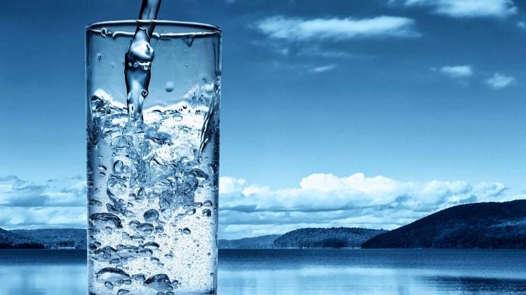 <p>Kemoterapinin zararlı etkilerini azaltmak için tedavi sırasında günlük olarak en az 2 litre su için.</p>