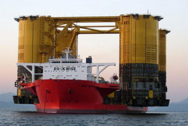 <p>Zira Blue Marlin, savaş gemilerini, petrol platformlarını, devasa tankerleri taşıması i&ccedil;in &uuml;retildi.</p>

<p>&nbsp;</p>
