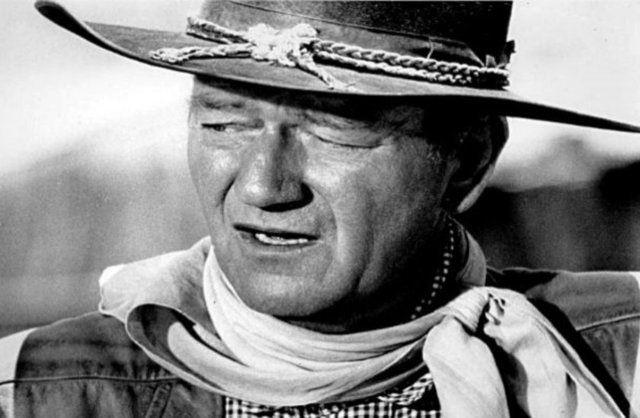 <p>İlginçtir; Rus liderin en sevdiği yönetmen Amerikalı John Ford, en sevdiği aktör ise John Wayne'di.</p>