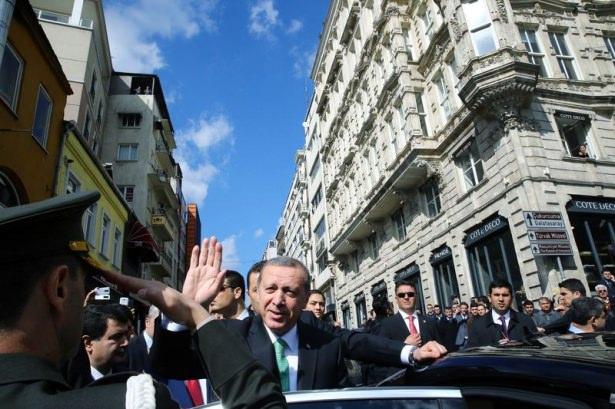 <p>Erdoğan için çevrede geniş güvenlik önlemleri aldı.</p>

<p> </p>
