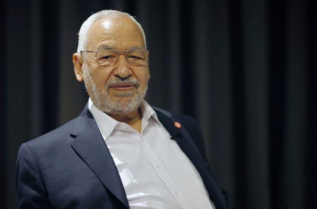 <p>Tunus Nahda Hareketi Lideri Raşid el- Gannuşi: “Nahda Hareketi Türkiye’de ordudan bir kanadın Türk halkının iradesi ve demokratik<br />
anayasal kurumların ihlaline yönelik isyan hareketini reddedip kınamaktadır.”</p>