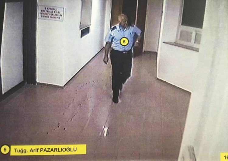 <p>Ankara Cumhuriyet Başsavcılığınca, Fetullahçı Terör Örgütünün (FETÖ) darbegirişimine ilişkin yürütülen soruşturma kapsamında, 15 Temmuz gecesine ait yeni görüntülere ulaşıldı.</p>