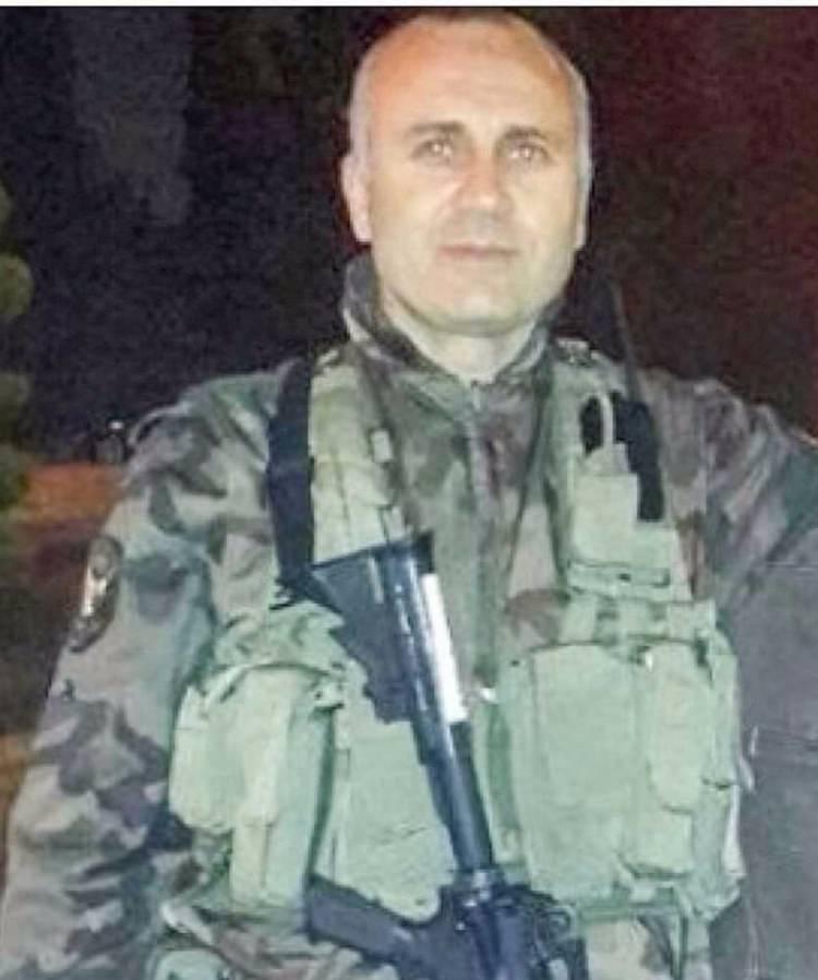 <p>Özel harekat polisi Edıp Zengin, darbe girişimi sırasında şehit ddüştü.</p>

<p> </p>
