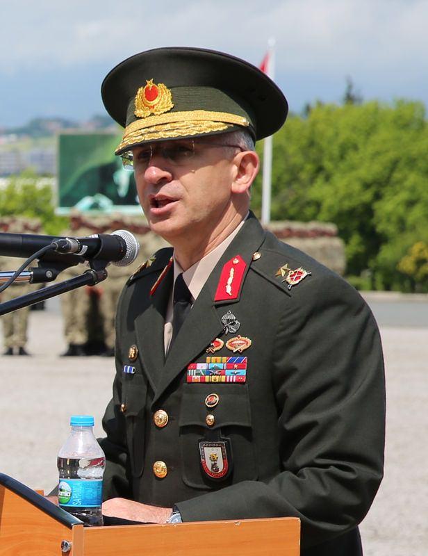 <p>Samsun Garnizon Komutanı Tuğgeneral Mehmet Şükrü Eken</p>
