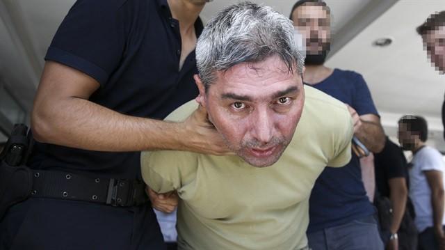 <p><strong>2-Ahmet Bican Kırker:</strong> Tuğgeneral, Kara kuvvetleri Komutanlığı’nda Personel Plan ve Yönetim Daire Başkanı </p>
