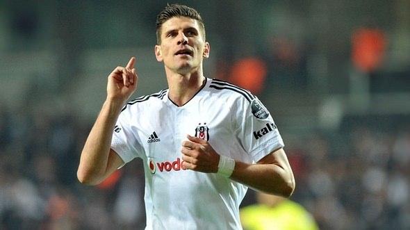 <p>Mario Gomez</p>
