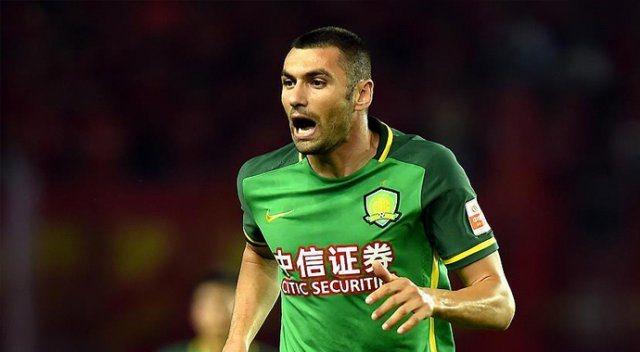 <p>Burak Yılmaz, Beijing Guoan'dan Beşiktaş'a</p>
