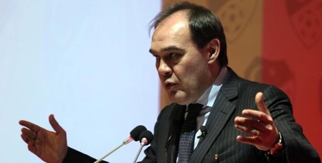 - Türkiye Futbol Federasyonu (TFF) Seçimli Olağanüstü Genel Kurulu'nda, tek aday olarak seçime giren Yıldırım Demirören başkanlığa seçildi.