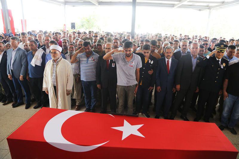 <p>ADANA</p>
