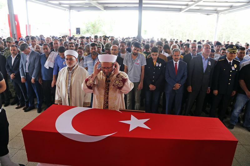 <p>ADANA</p>
