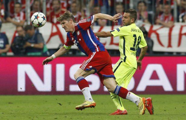 <p>Barcelona, maçın başında geriye düştü ancak Allianz Arena'da 10 dakikada bulduğu 2 golle Şampiyonlar Ligi'nde finale çıkan ilk takım oldu.</p>

