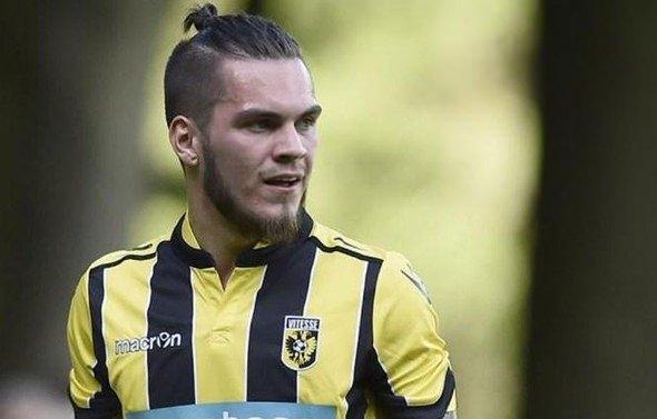 <p>Nathan Allan (Vitesse)</p>

