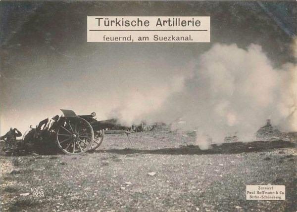 <p>Süveyş Kanalı'nda Türk topçularının ateşi<br />
 </p>
