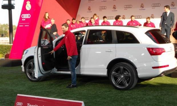 <p>Angel Di María: Audi Q7 3.0 TDI</p>