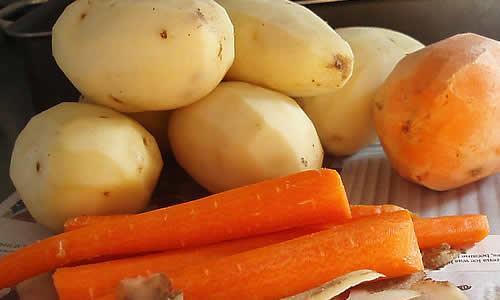 <p>Glisemik indeksi yüksek,<strong> patates, havuç, pirinç, beyaz ekmek</strong>lerden kaçınılmalı. </p>