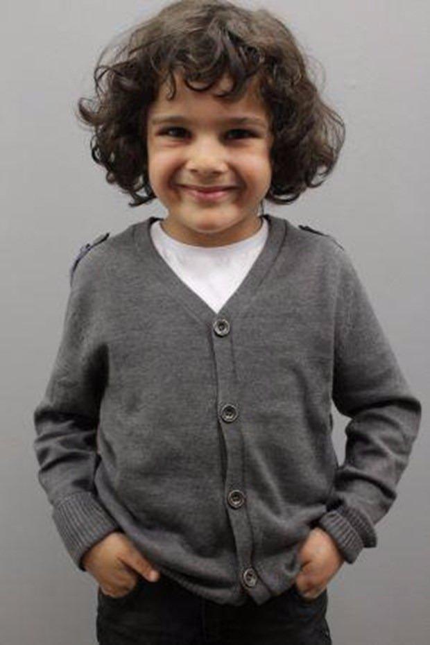 <p>Poyraz Bayramoğlu- Asla Vazgeçmem</p>
