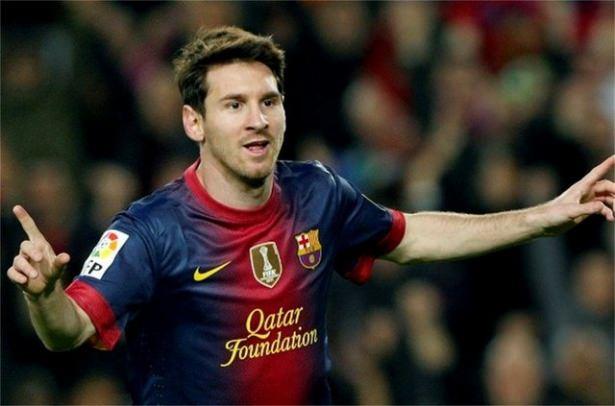 <p>İspanyol basını geçen yıl Barcelona'nın süperyıldızı Lionel Messi'nin maçtan sonra jelibon yediğini ifade etmiş ve Arjantinli yıldız da bir röportajında jelibona olan tutkusundan bahsetmişti.</p>
