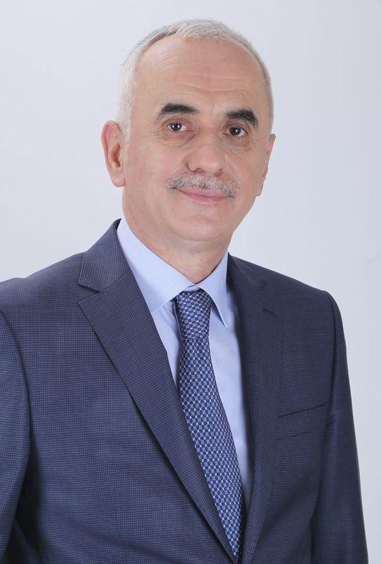 <p><strong>AK PARTİ İstanbul Milletvekili Erol Kaya</strong><br />
<br />
1 fezleke.</p>

<p> </p>
