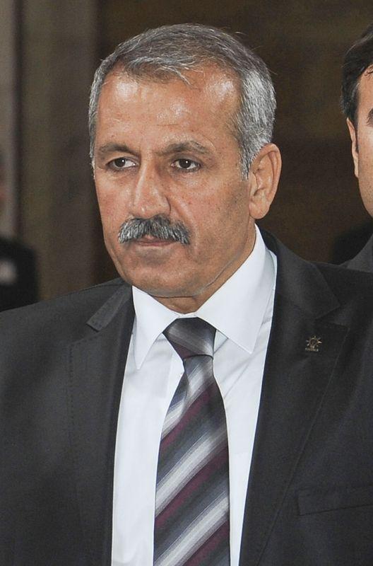 <p><strong>AK PARTİ Malatya Milletvekili Mustafa Şahin</strong><br />
<br />
1 fezleke.</p>
