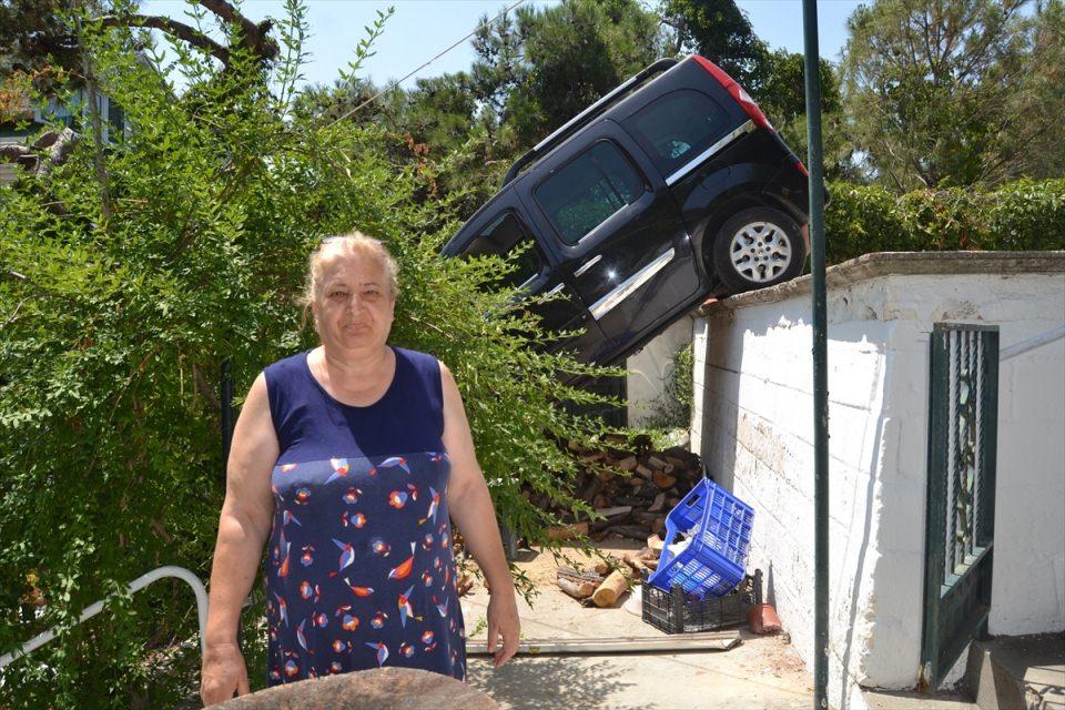 <p>Hayati tehlikesinin bulunmadığı öğrenilen Mutlu T'nin, 229 promil alkollü olduğu belirtildi. </p>
<p> </p>