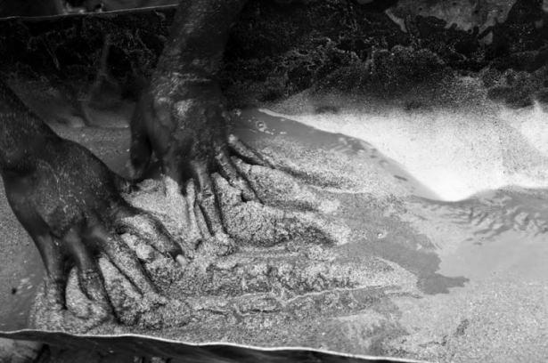 <p>Dünyanın bilinen koltan rezervlerinin %80'i Kongo'da bulunuyor.</p>

<p> </p>
