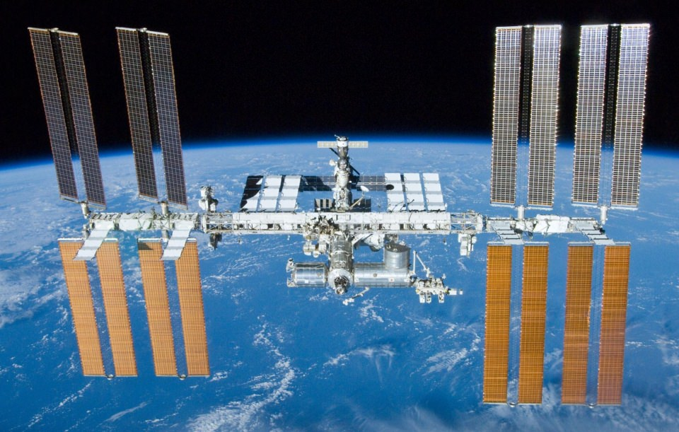<p>Dünya'da üretilen en pahalı yapı, yapımı için 150 milyar dolar harcanmış olan Uluslararası Uzay İstasyonu'dur.</p>
