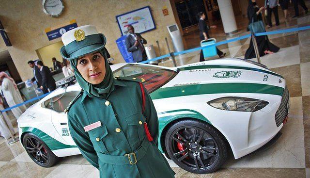 <p>İşte Dubai Polis Teşkilatı'nın elindeki birbirinden değerli süper otomobiller...</p>

<p> </p>
