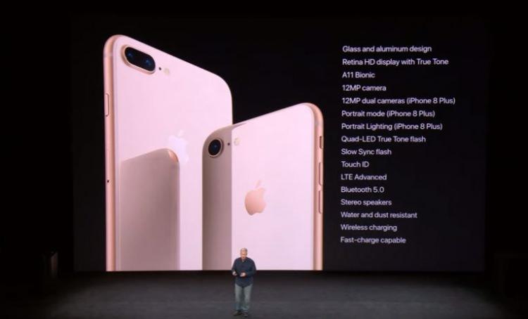 <p><strong><span style="color:#FFD700">21:18</span> </strong>64/256 GB depolama seçenekli cihazlar için 19 eylülde iOS 11 çıkacak. 22 eylülde ise satışa çıkacak.</p>
