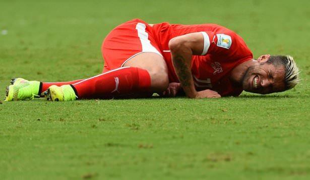 <p>Valon Behrami (İsviçre)</p>
