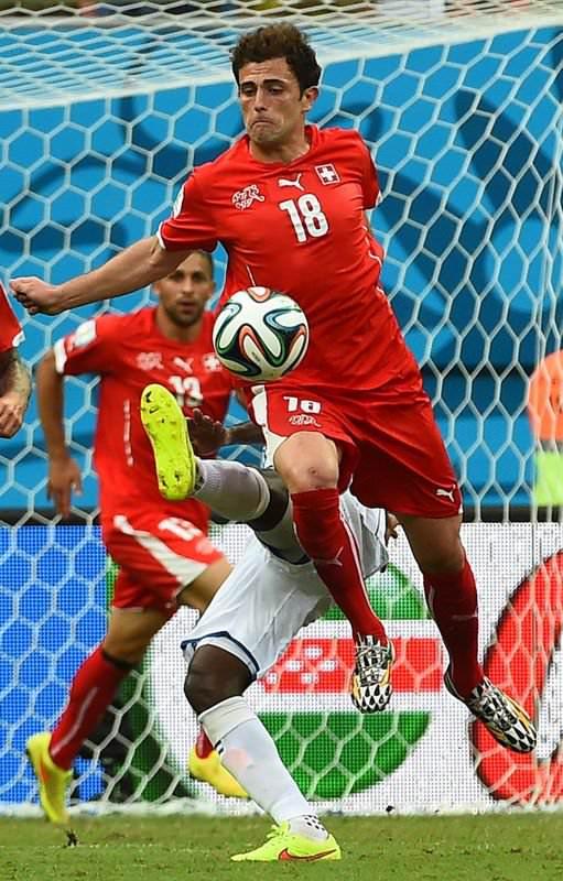 <p> </p>
<p>Admir Mehmedi (İsviçre)</p>
<p> </p>