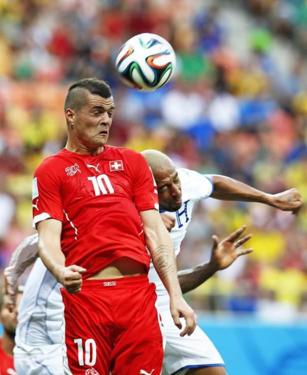 <p>Granit Xhaka (İsviçre)</p>
