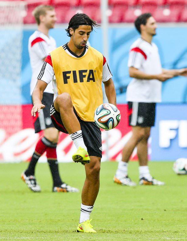 <p>Sami Khedira (Almanya)</p>
