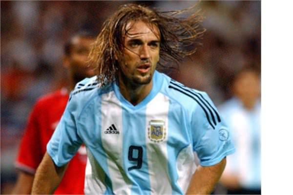 <p><strong>9. Gabriel Batistuta</strong></p>
<p> </p>
<p>Ülkesi: Arjantin Gol sayısı: 10</p>