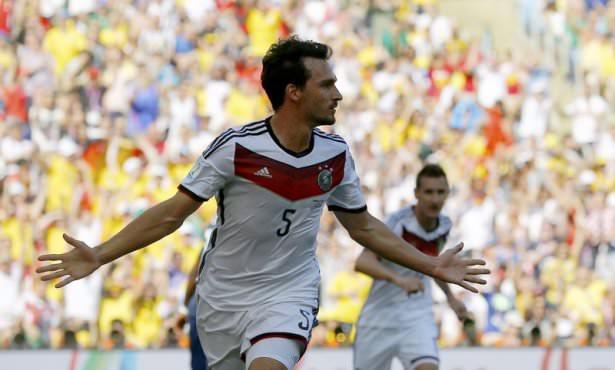 <p>Mats Hummels (Almanya)</p>

