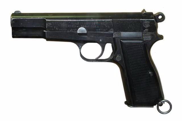 <p>Browning Hi-Power</p>
