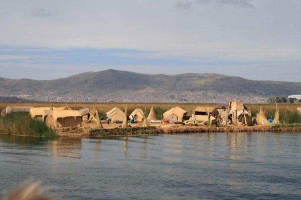 <p>Dünya'nın en yüksek gölü ise Titicaca Gölü'dür.</p>
