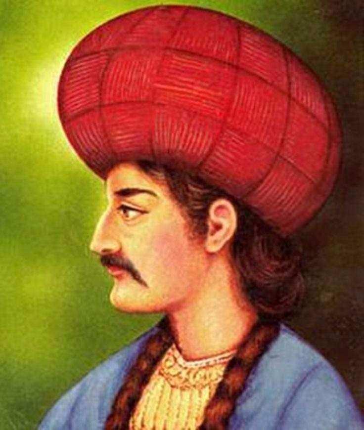 <p>İlk Safevi padişahı Şah İsmail'dir.</p>