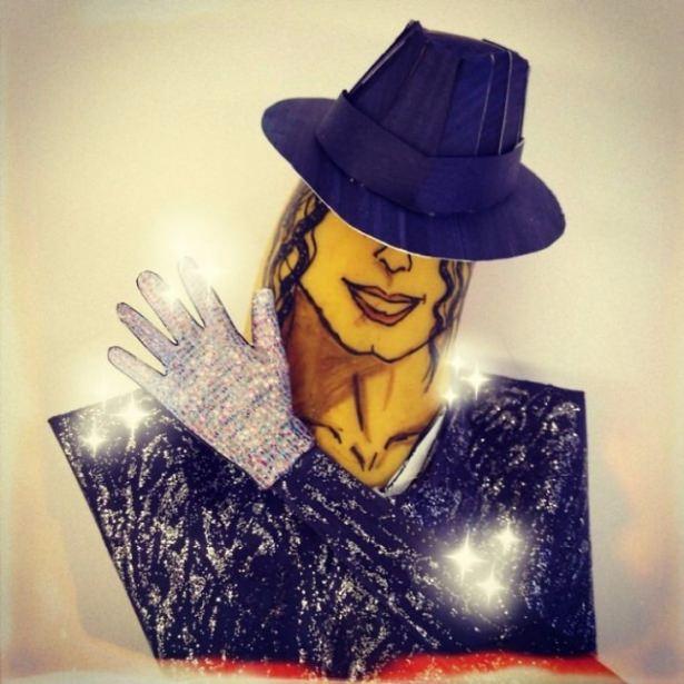 <p>Michael Jackson</p>
