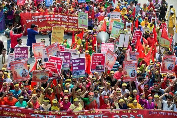 <p><strong>BANGLADEŞ</strong></p>
