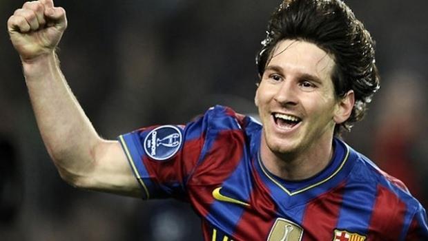<p>8- Lionel Messi / 81.5 milyon dolar</p>

<p>Arjantinli futbolcu, Barcelona'da oynuyor.</p>
