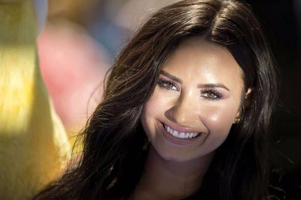 <p><strong>Demi Lovato</strong><br />
<br />
Şarkıcı - Aktrist - Model</p>

